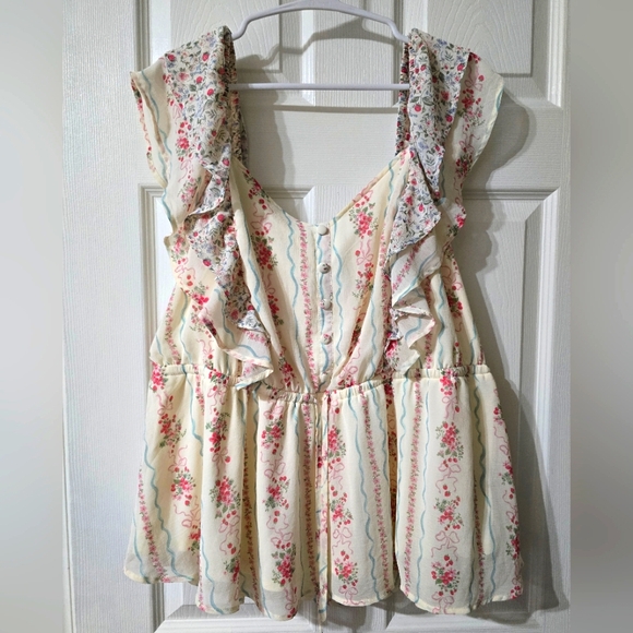 Torrid Ruffle Cinched Floral & Bow Print Cutesy Coquette Blouse, Size 2X, EUC! - Picture 2 of 16